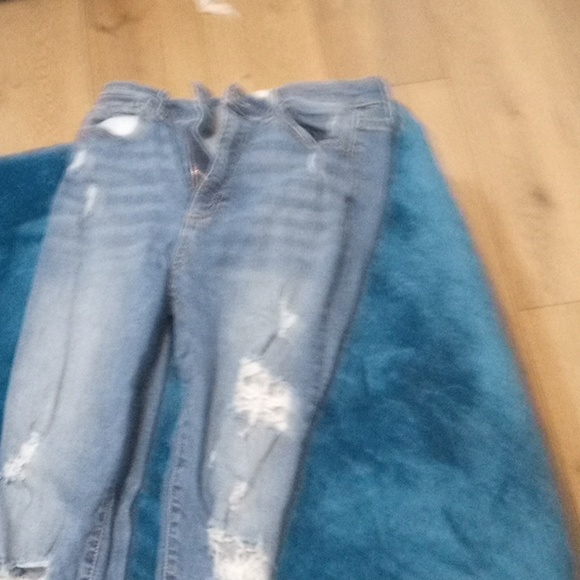 Jeans - Picture 2 of 6